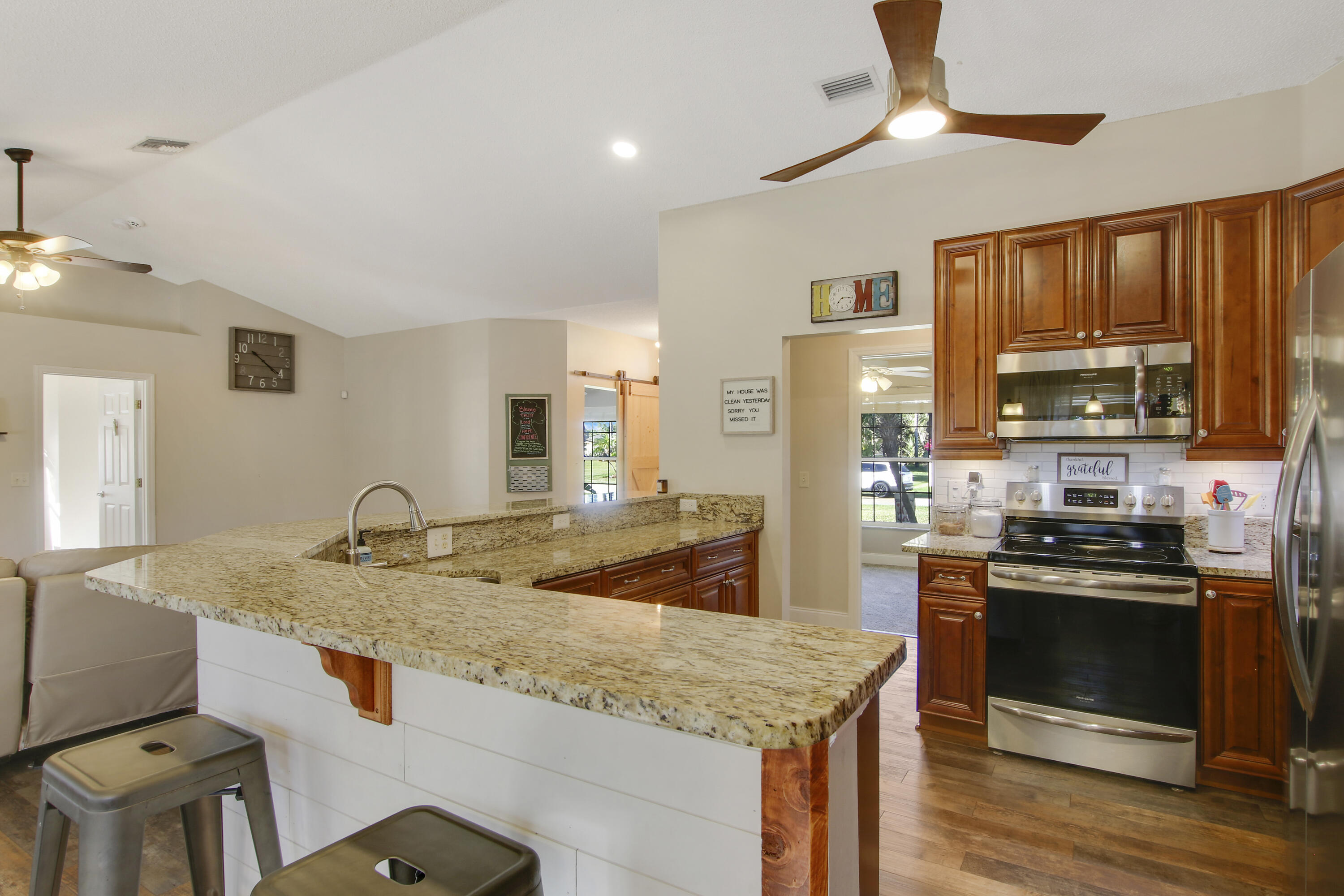 2290 Southwest Natema Road Port St. Lucie, FL 34953 - Photo 16 of 41 House1-23