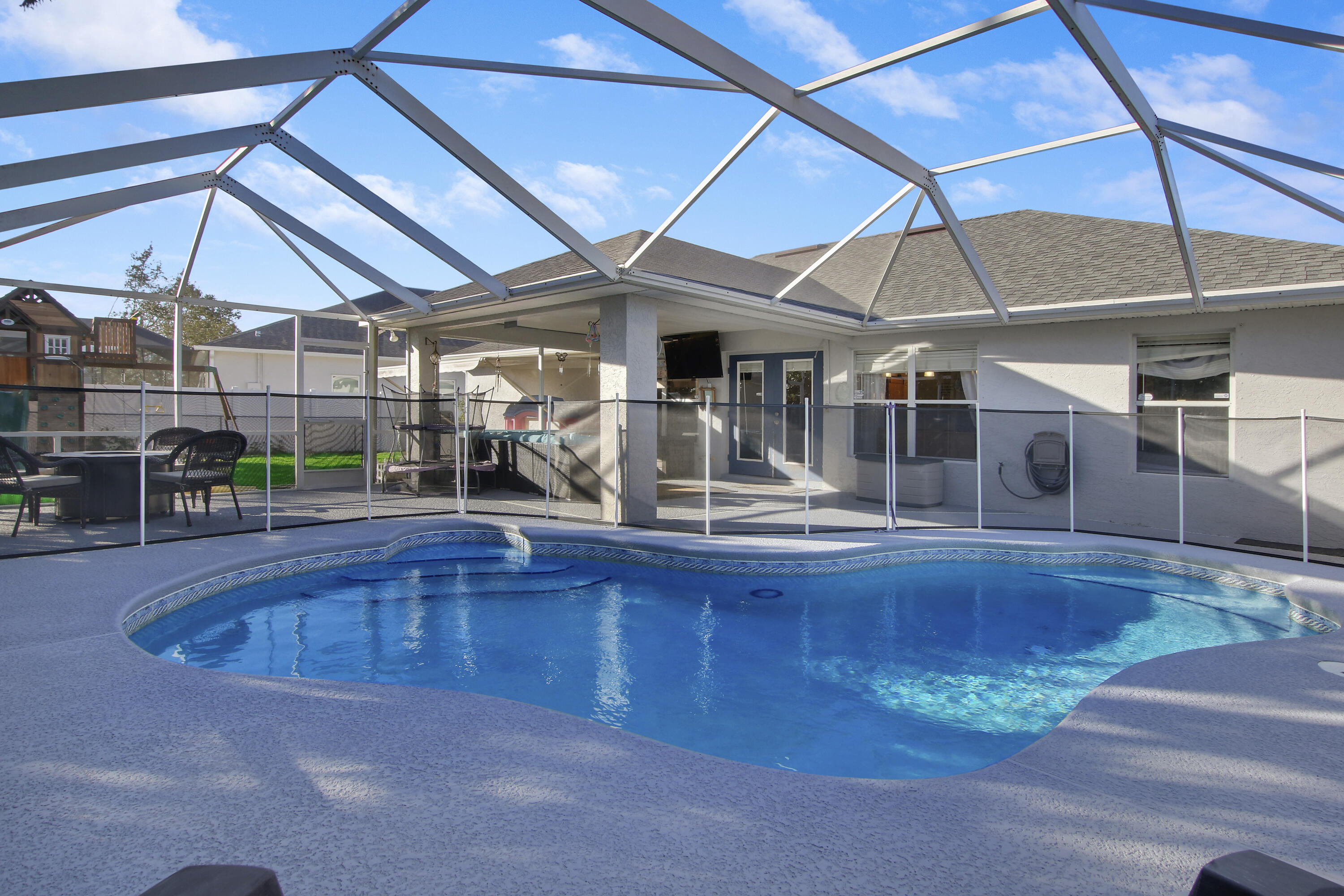 2290 Southwest Natema Road Port St. Lucie, FL 34953 - Photo 36 of 41 House1-33