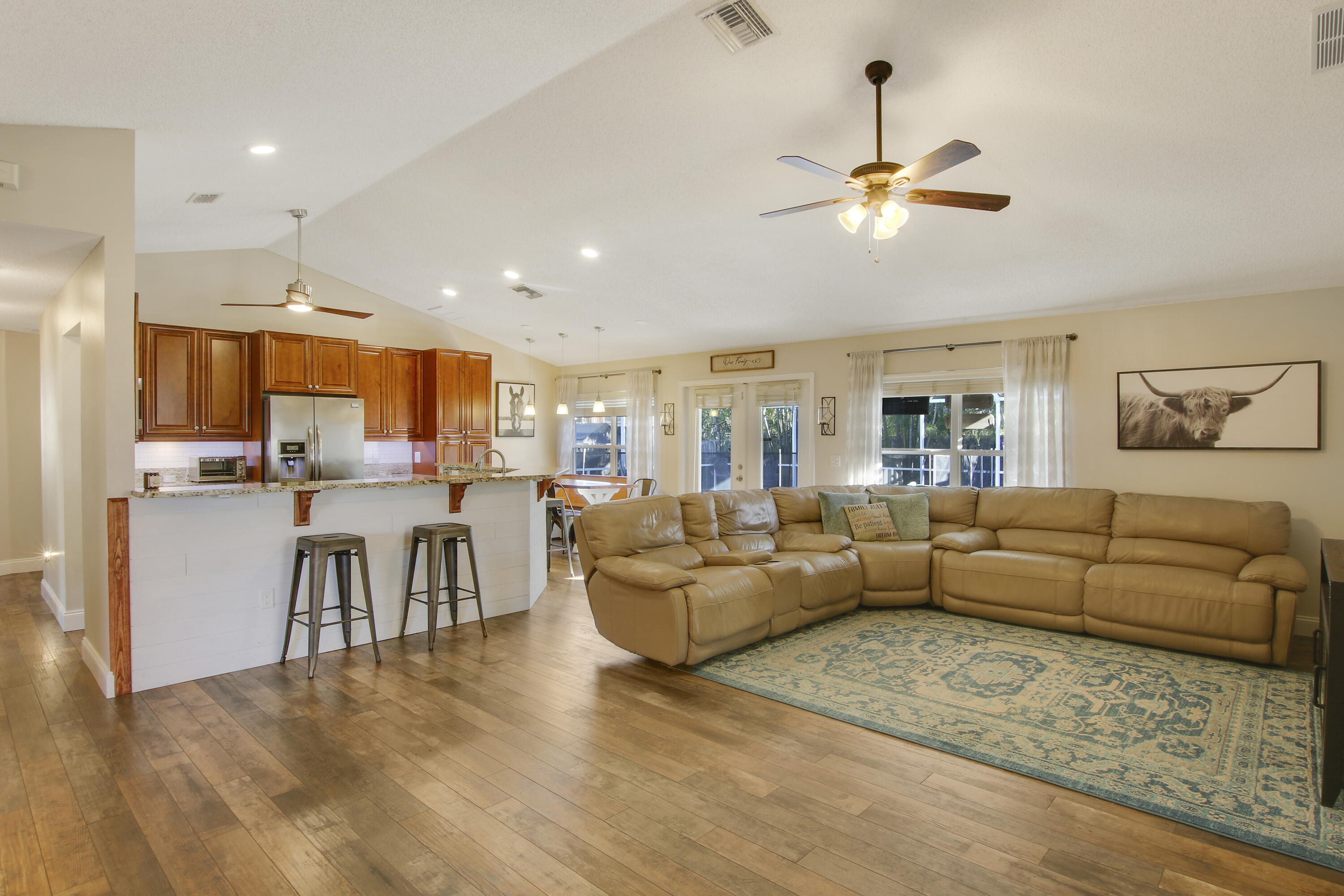2290 Southwest Natema Road Port St. Lucie, FL 34953 - Photo 10 of 41 House1-13