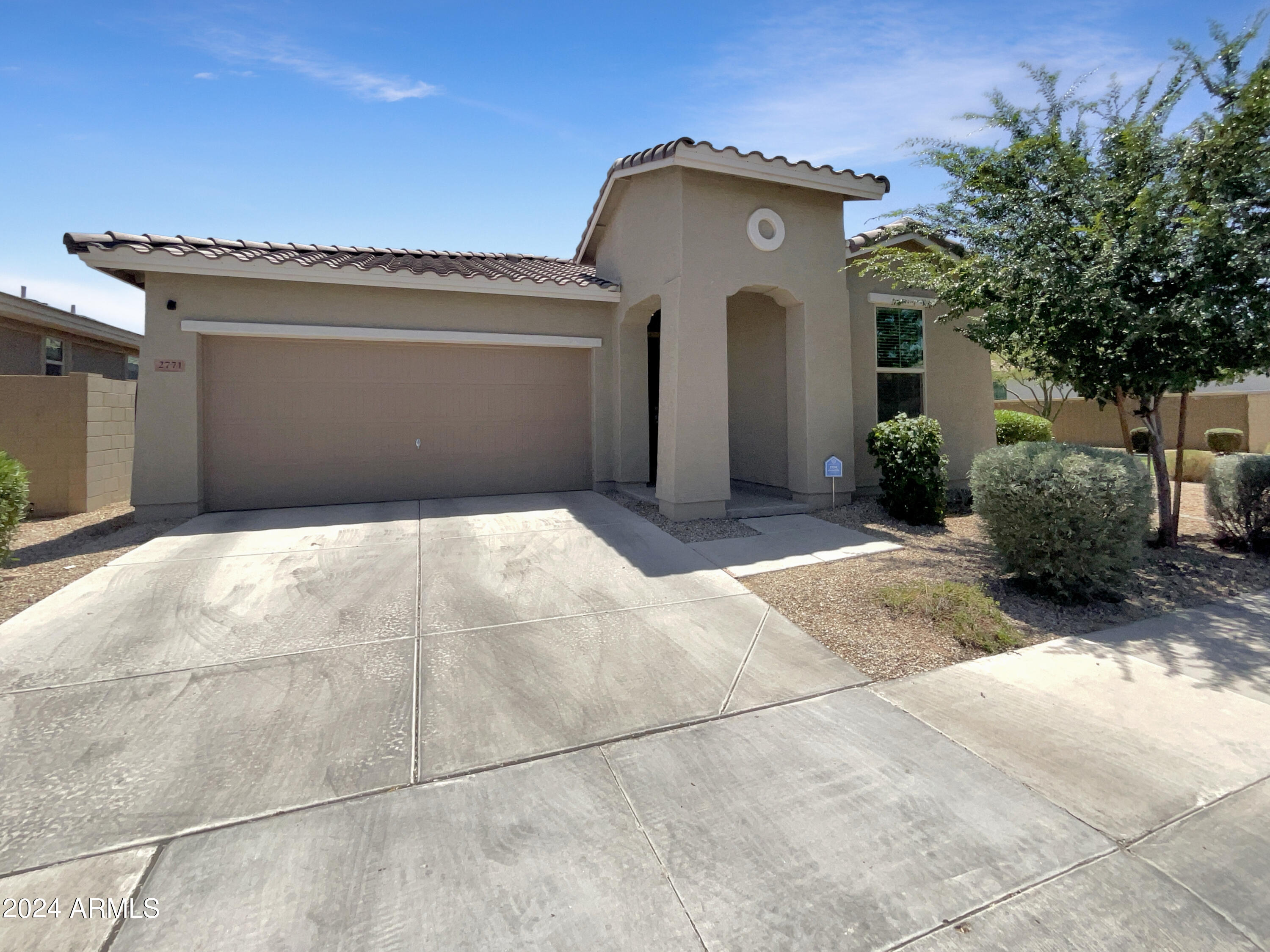 2771 West Apollo Road Phoenix, AZ 85041 - Photo 1 of 28 listing_0