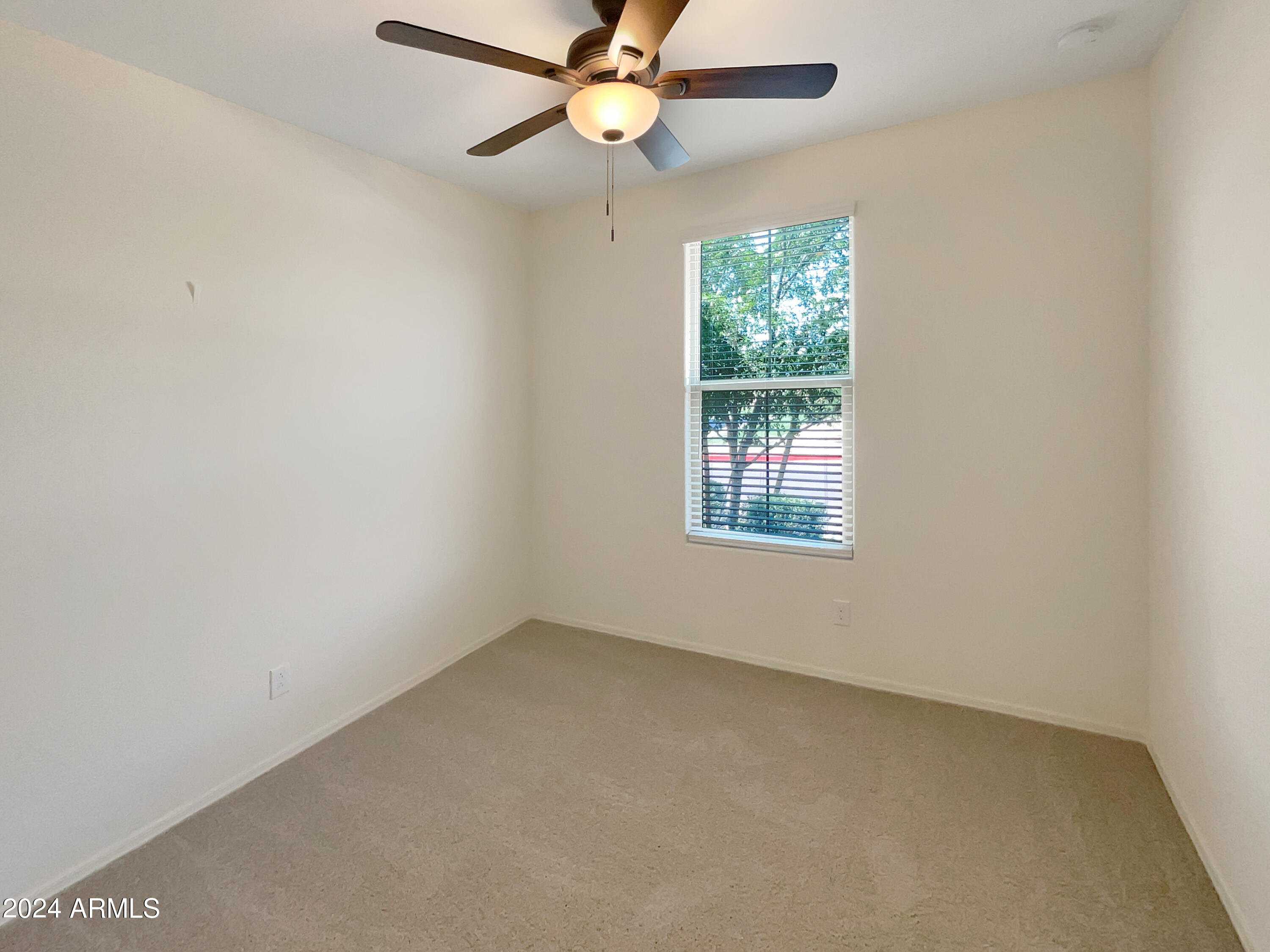 2771 West Apollo Road Phoenix, AZ 85041 - Photo 9 of 28 listing_8