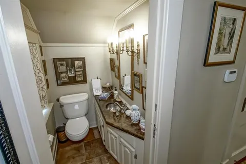 $2,895,000 | 4930 St Charles Avenue, New Orleans, LA 70115