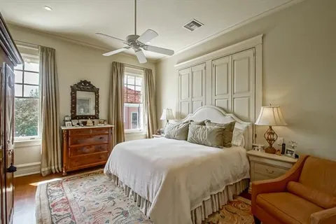 $2,895,000 | 4930 St Charles Avenue, New Orleans, LA 70115