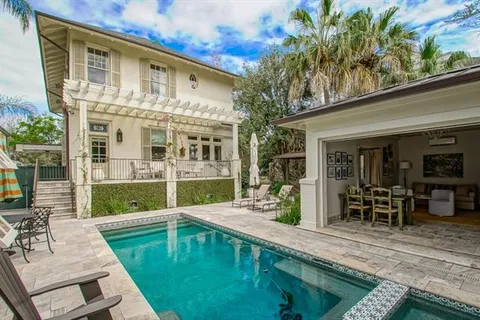 $2,895,000 | 4930 St Charles Avenue, New Orleans, LA 70115