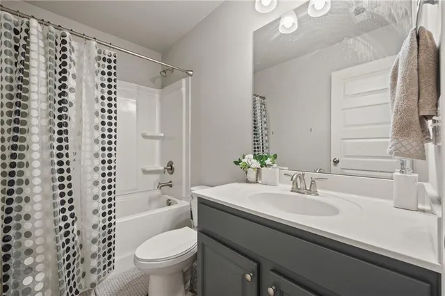 $679,900 | 1617 Matt Spgs Drive, Lawrenceville, GA 30045