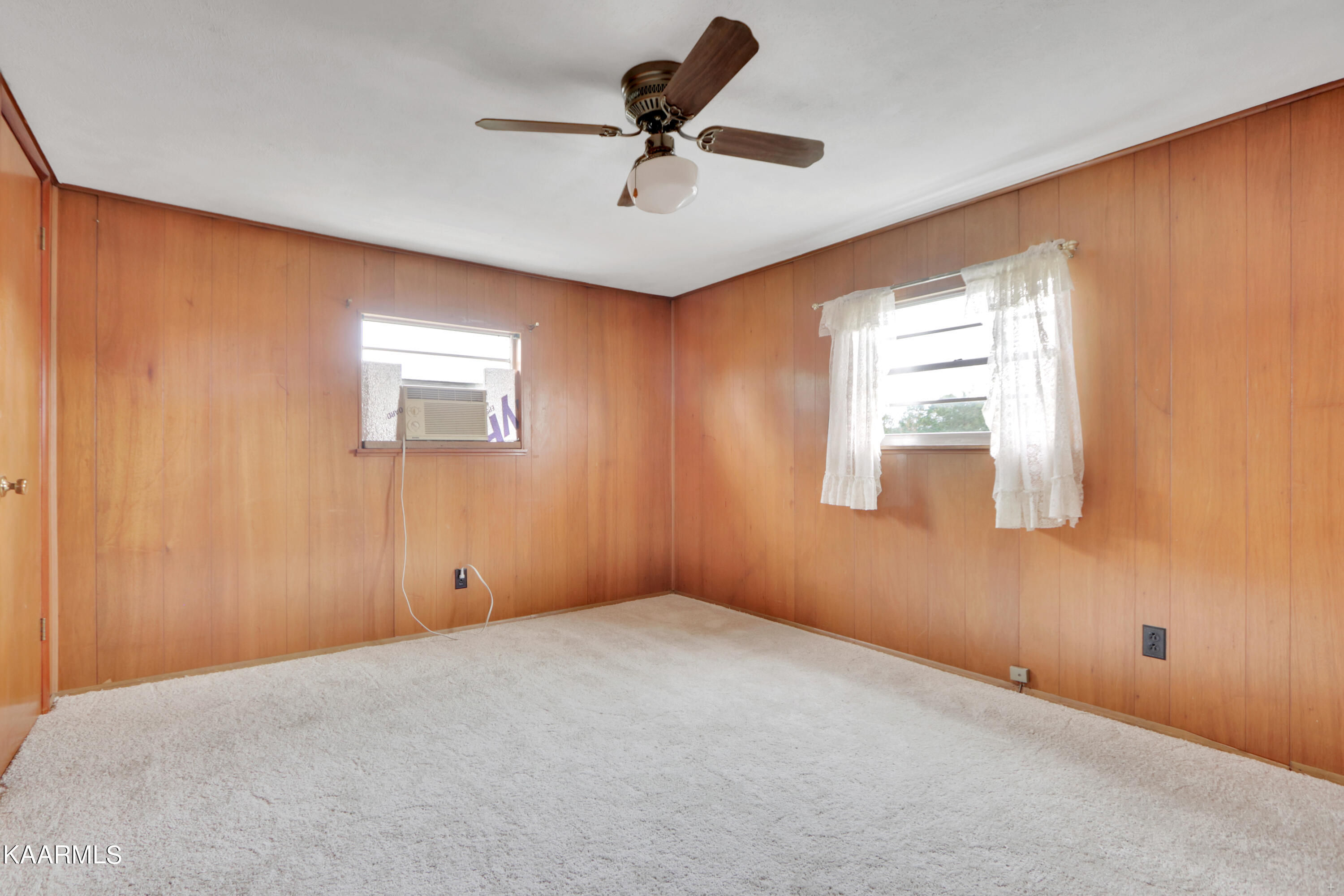 459 Island Ford Road Jacksboro, TN 37757 - Photo 24 of 31 Positive Perceptions-25