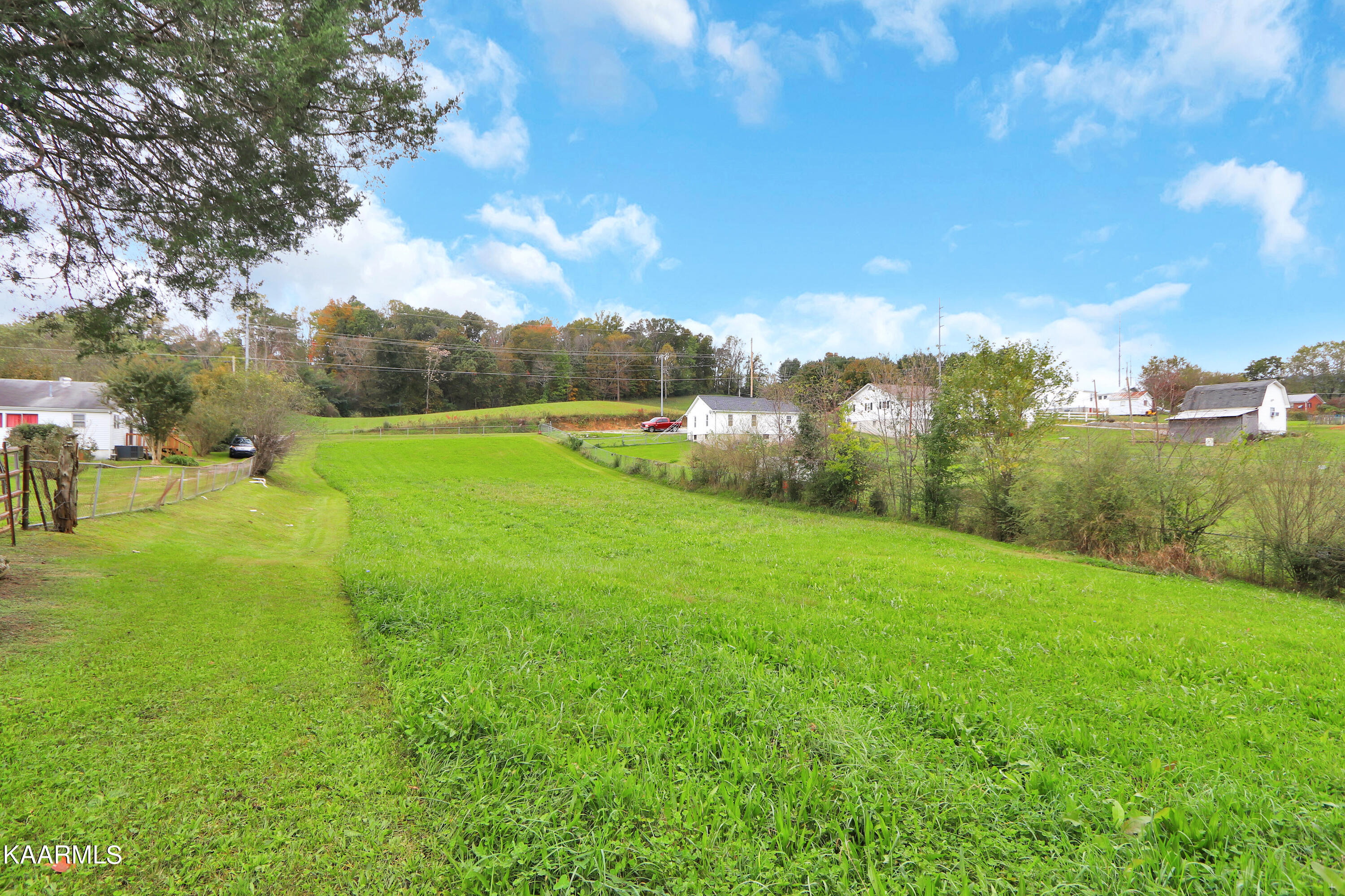 459 Island Ford Road Jacksboro, TN 37757 - Photo 29 of 31 Positive Perceptions-30