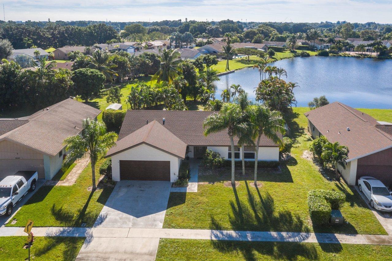 9554 Lancaster Place Boca Raton, FL 33434 - Photo 1 of 35 1