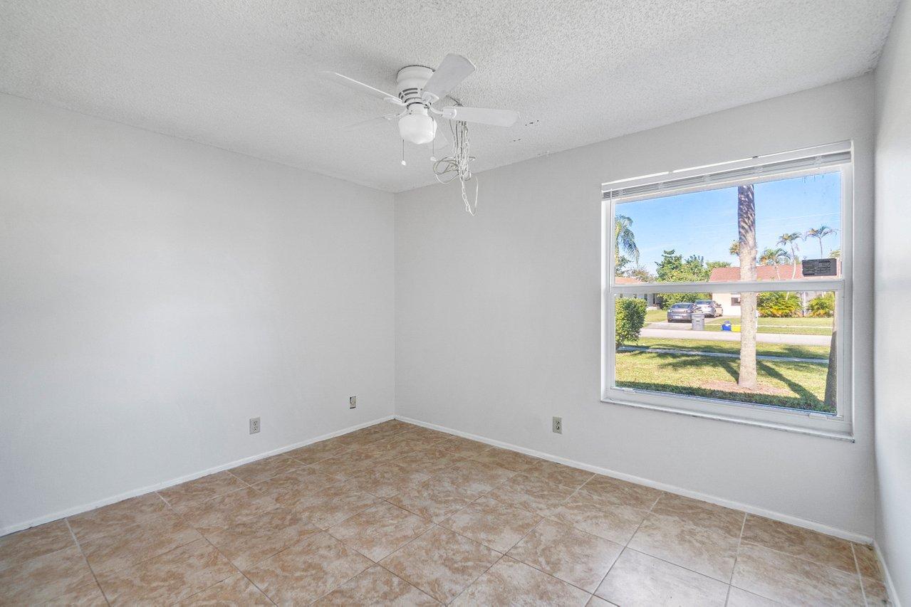 9554 Lancaster Place Boca Raton, FL 33434 - Photo 17 of 35 012-9554LancasterPlace-BocaRaton-FL-3343