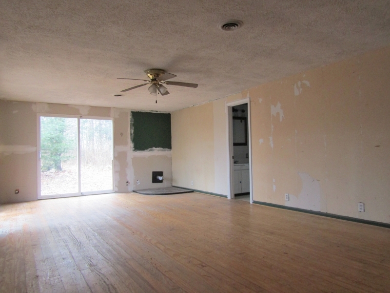 4501 North 700 West Rochester, IN 46975 - Photo 5 of 20