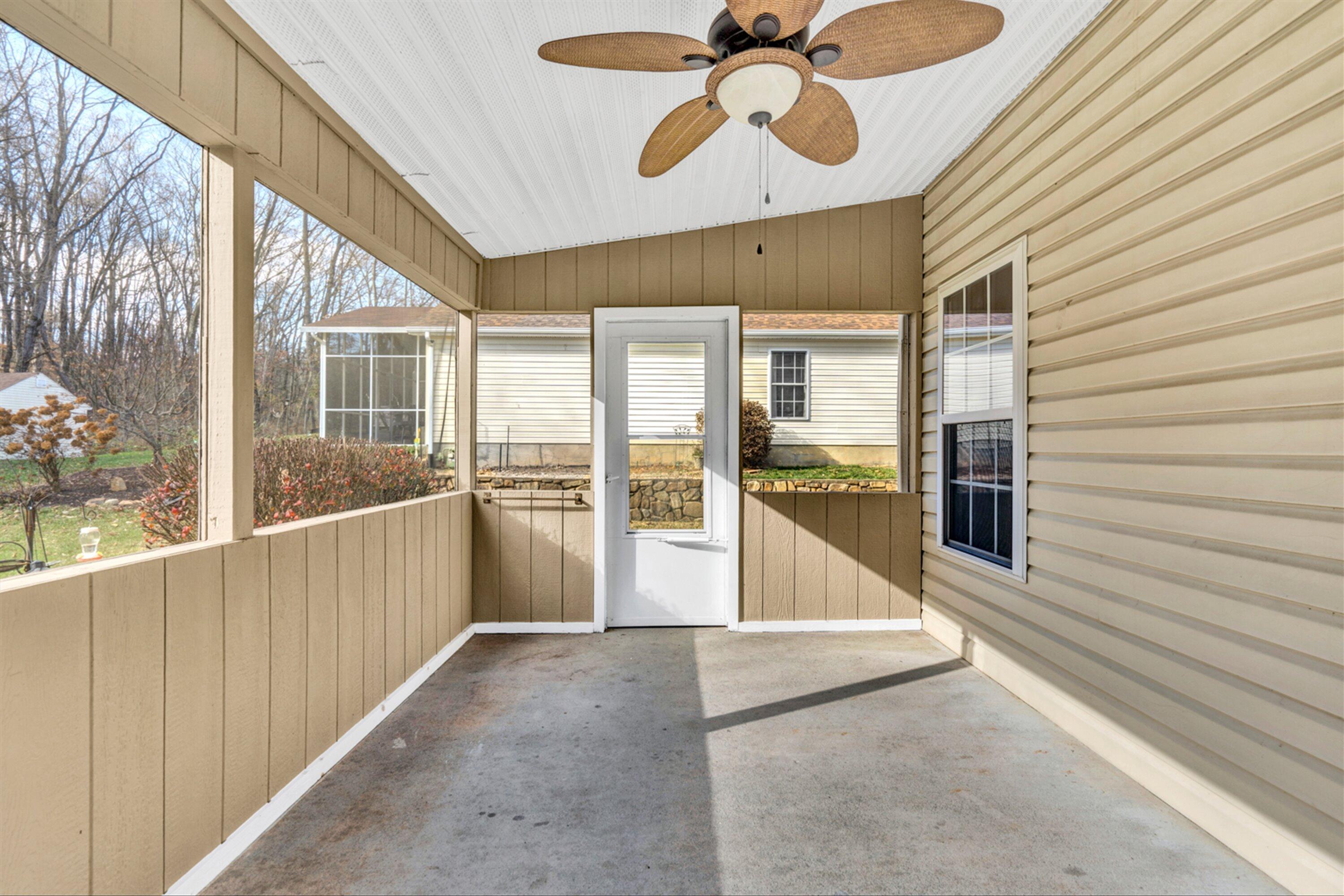 4218 Daugherty Road Salem, VA 24153 - Photo 12 of 35 a view of a porch