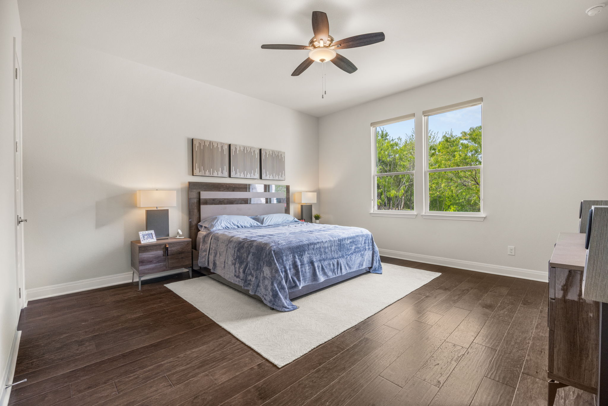 372 Raptor Beak Way Cedar Creek, TX 78612 - Photo 16 of 36 Spacious room