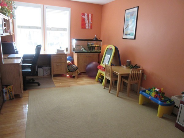 133 Richardson Road Fitchburg, MA 01420 - Photo 6 of 10 Gallery Image 6