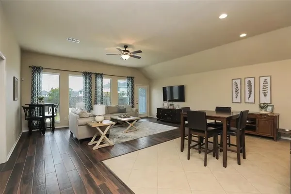 $2,500 | 13414 Barons Lake Lane, Cypress, TX 77429