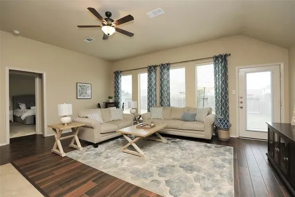 $2,500 | 13414 Barons Lake Lane, Cypress, TX 77429