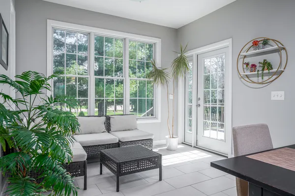 $530,000 | 3404 77th St Court, Moline, IL 61265