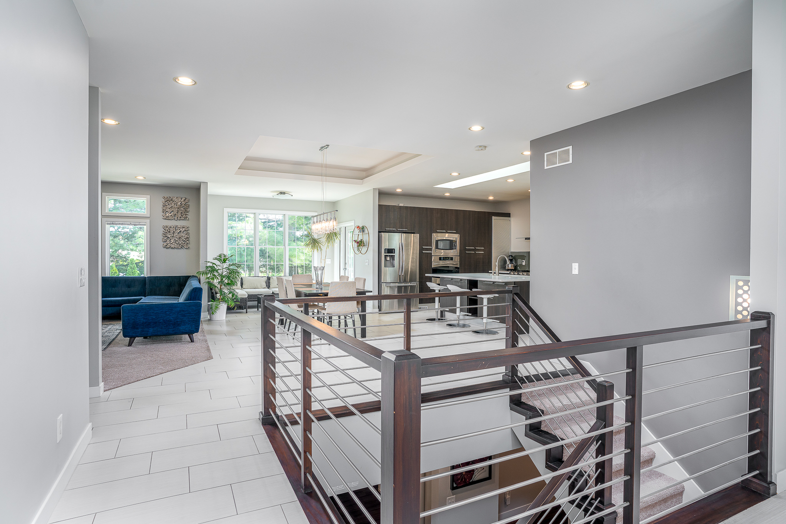 3404 77th St Court Moline, IL 61265 - Photo 3 of 37 a view of a lobby with furniture and garden
