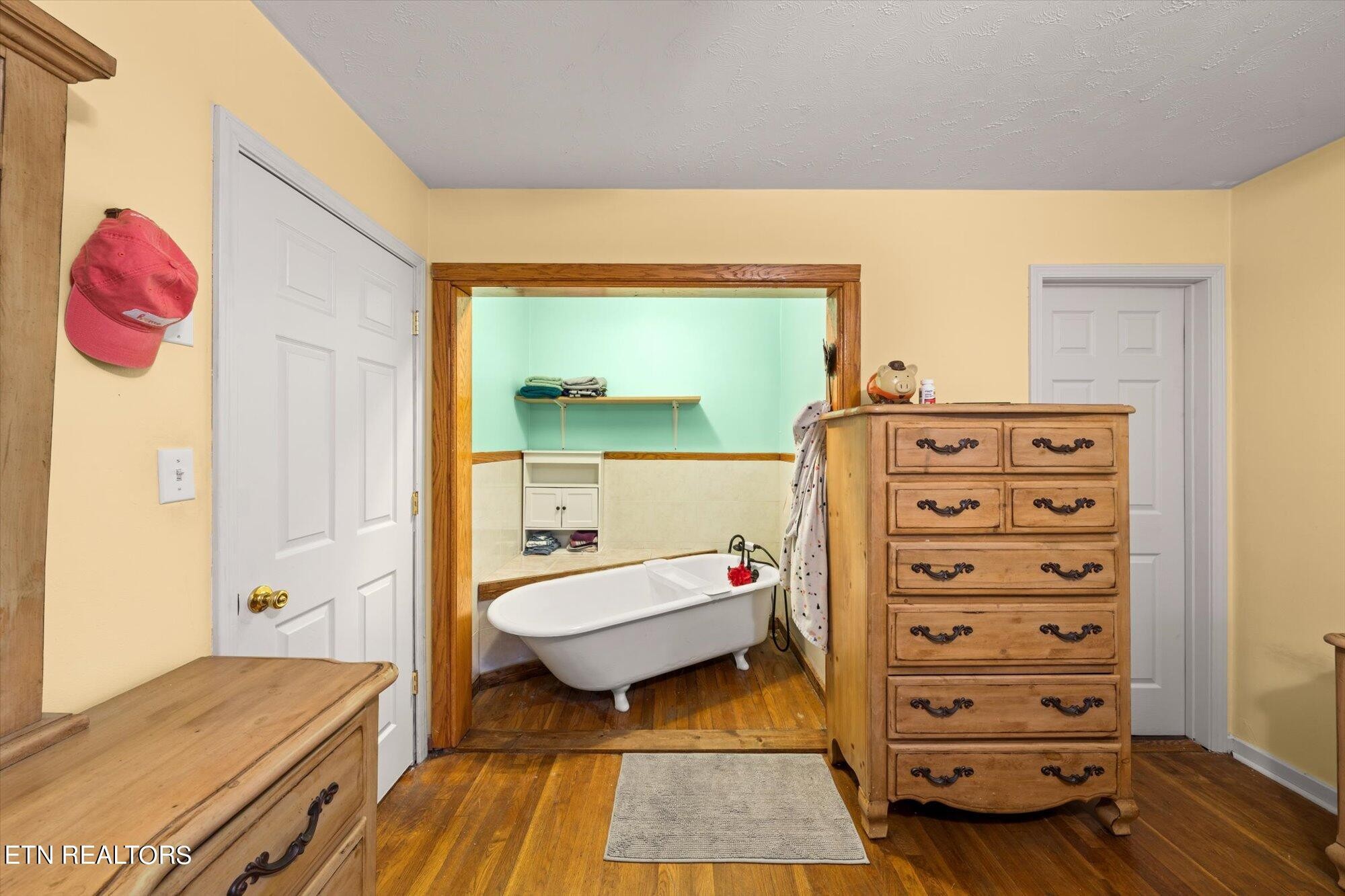 8403 Heiskell Road Powell, TN 37849 - Photo 12 of 29 Gallery Image 12
