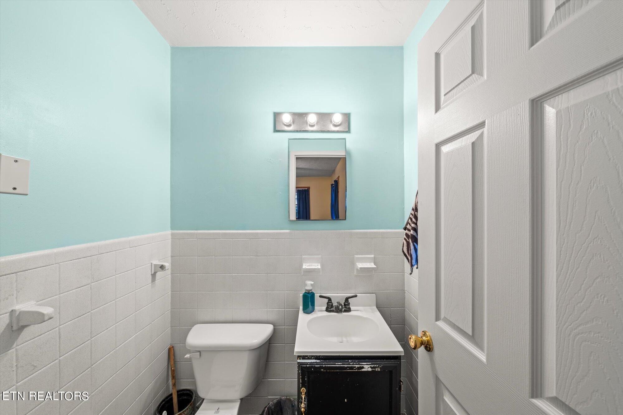 8403 Heiskell Road Powell, TN 37849 - Photo 14 of 29 Gallery Image 14