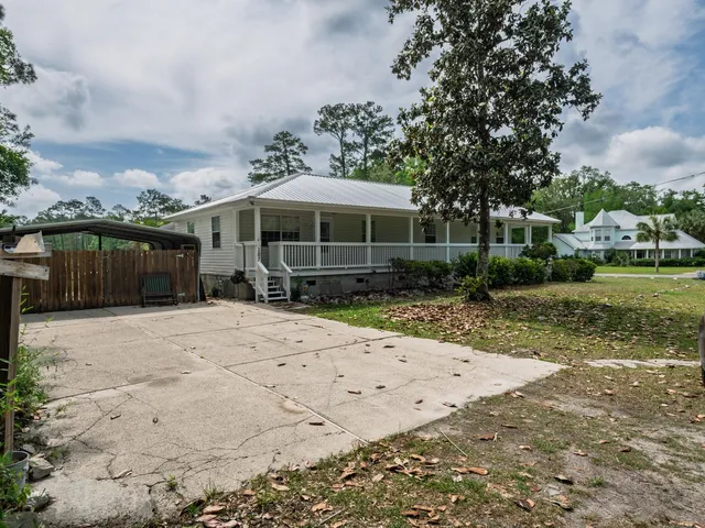 $300,000 | 107 Faith Avenue, Sopchoppy, FL 32358