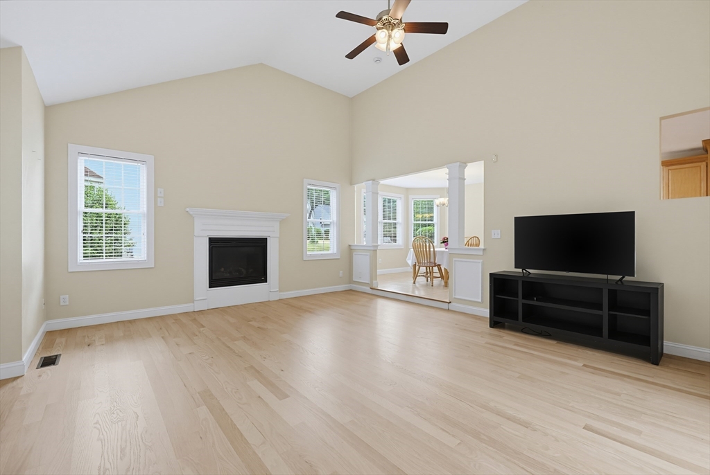 25 Sullivan Way Foxboro, MA 02035 - Photo 26 of 41