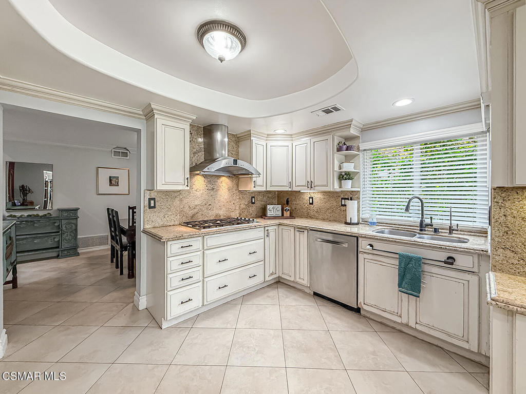 3042 North Geronimo Avenue Simi Valley, CA 93063 - Photo 16 of 52