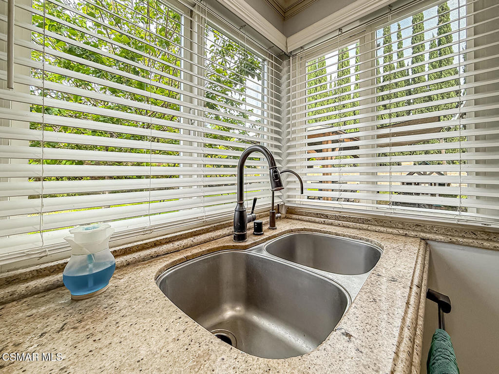 3042 North Geronimo Avenue Simi Valley, CA 93063 - Photo 18 of 52