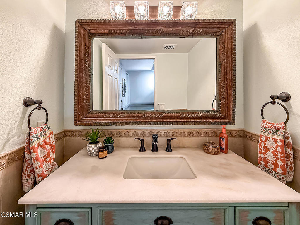 3042 North Geronimo Avenue Simi Valley, CA 93063 - Photo 25 of 52