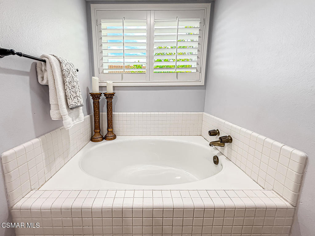 3042 North Geronimo Avenue Simi Valley, CA 93063 - Photo 40 of 52