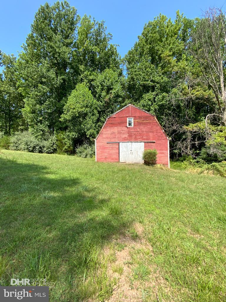 5405 Mountain Road Broad Run, VA 20137 - Photo 107 of 123 Storage Barn/Shed.