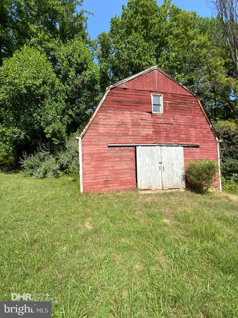 5405 Mountain Road Broad Run, VA 20137 - Photo 108 of 123 Storage Barn/Shed.