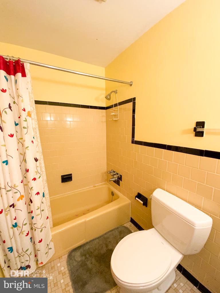 5405 Mountain Road Broad Run, VA 20137 - Photo 57 of 123 Main Bath