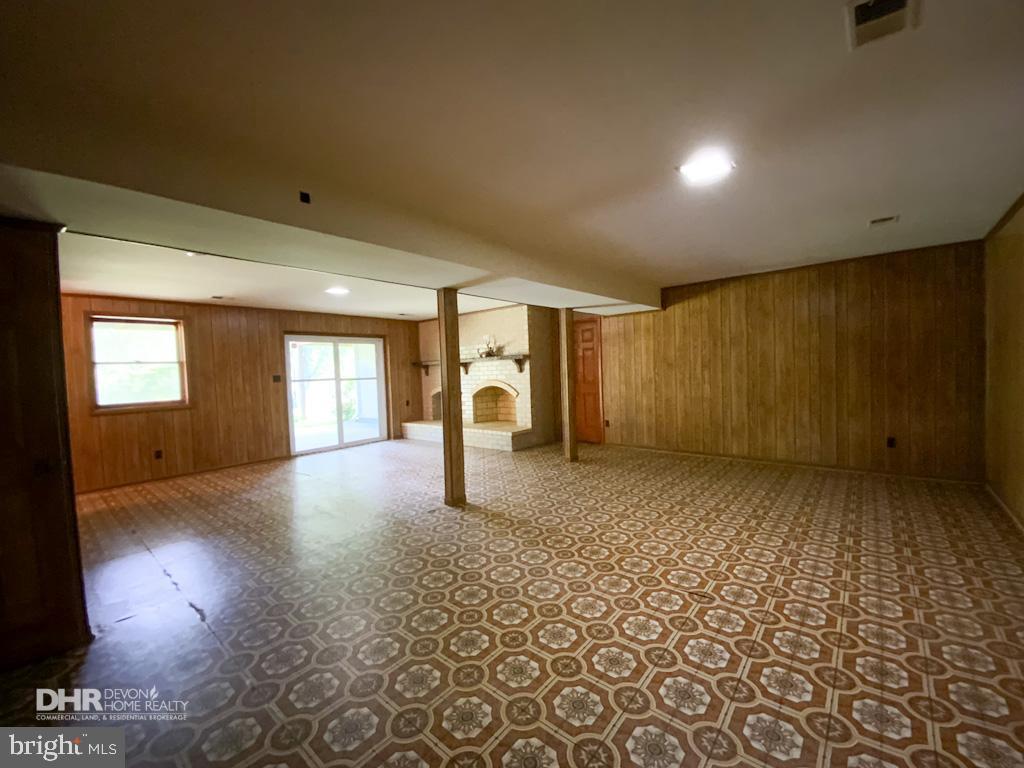 5405 Mountain Road Broad Run, VA 20137 - Photo 71 of 123 Large Finished Basement with fireplace
