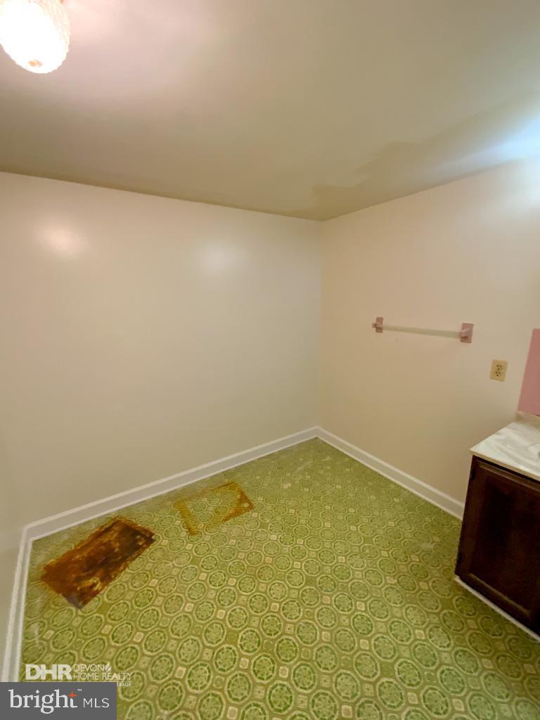 5405 Mountain Road Broad Run, VA 20137 - Photo 84 of 123 Basement Full Bath