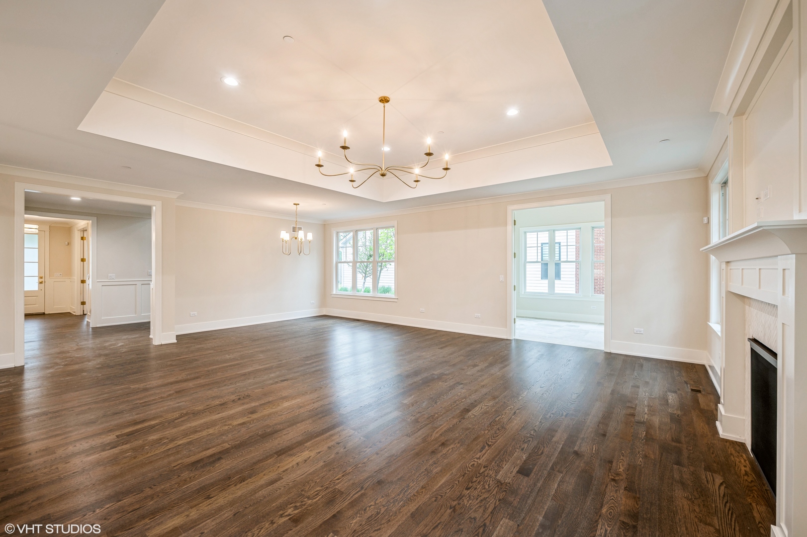 5903 Timber Trails Boulevard Western Springs, IL 60558 - Photo 5 of 30 an empty room with wooden floor and windows