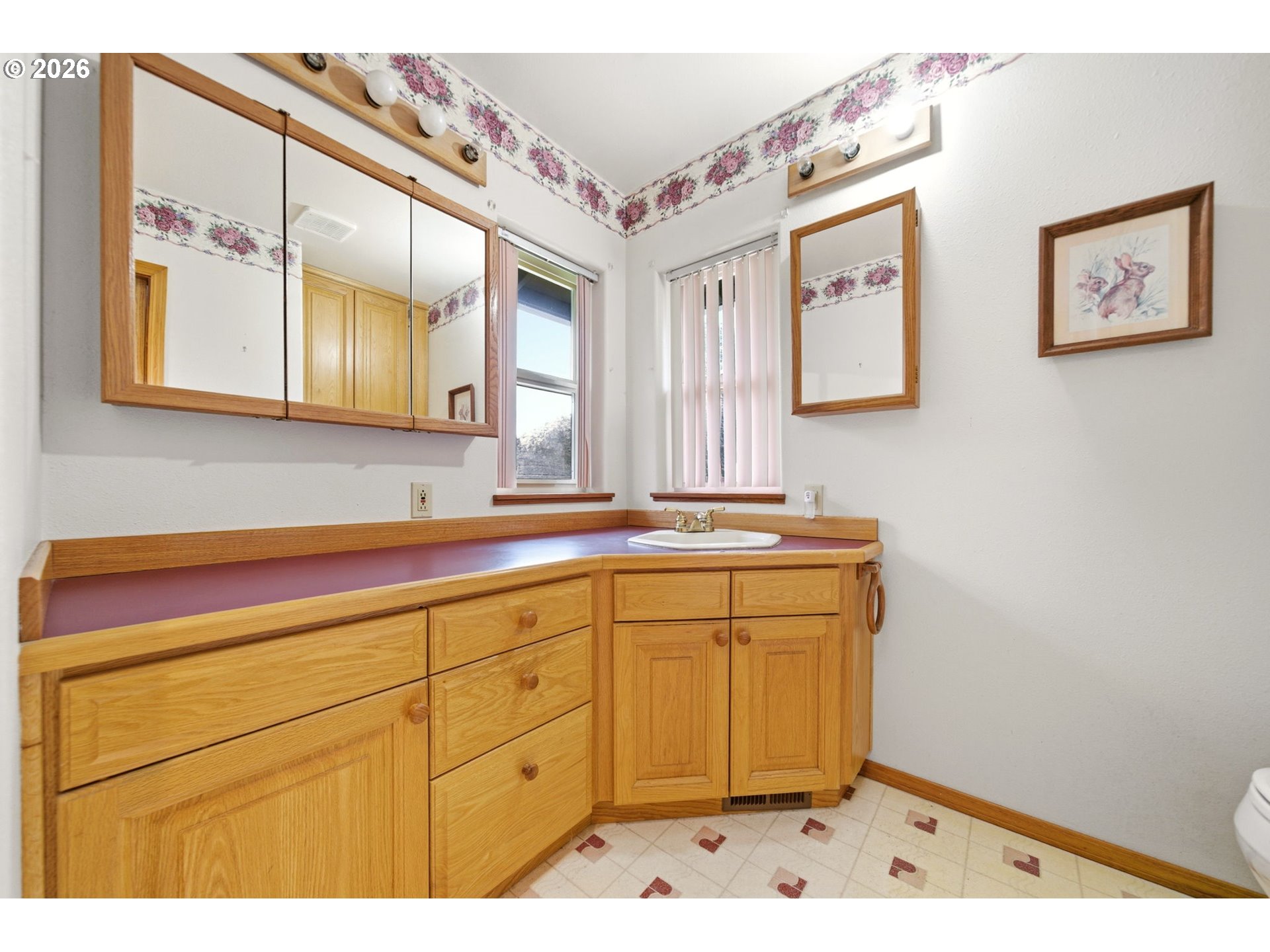 34570 Southeast Colorado Road Sandy, OR 97055 - Photo 13 of 24 Primary Bedroom