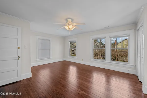 $585,000 | 723 Pollock Street, New Bern, NC 28562