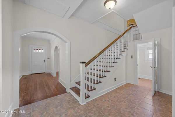 $585,000 | 723 Pollock Street, New Bern, NC 28562