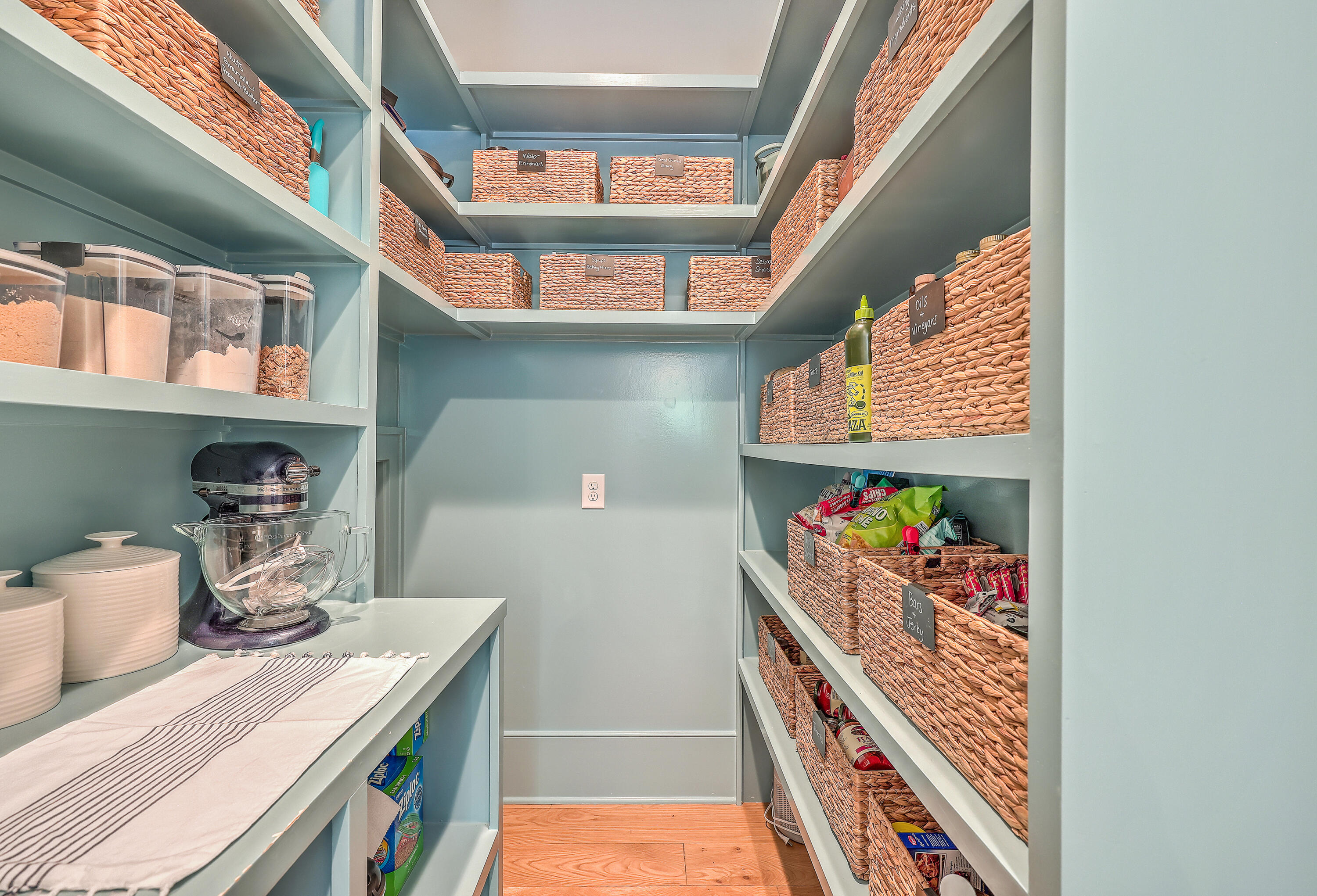 1300 Penshell Place Mount Pleasant, SC 29464 - Photo 25 of 67 ZYN_8235_36_37_38_39_40_41