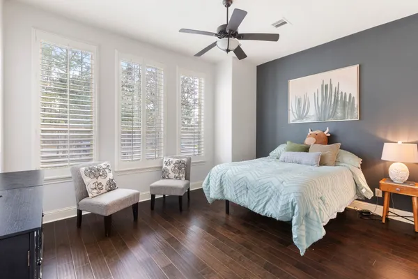 $788,000 | 34130 Mill Creek Way, Pinehurst, TX 77362