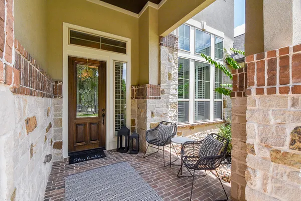 $788,000 | 34130 Mill Creek Way, Pinehurst, TX 77362