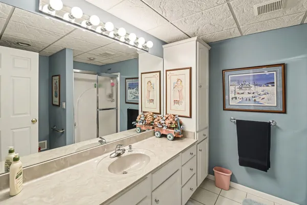 $324,900 | 2023 Golfcrest Drive, Unit 5, Davison, MI 48423