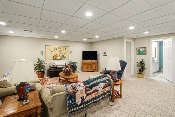 $324,900 | 2023 Golfcrest Drive, Unit 5, Davison, MI 48423