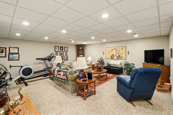 $324,900 | 2023 Golfcrest Drive, Unit 5, Davison, MI 48423