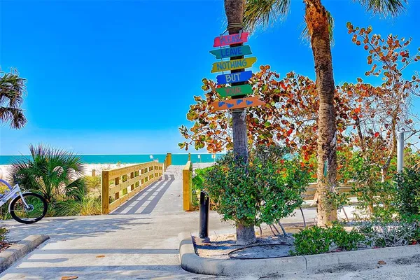 $1,700 | 1207 13th Circle Southeast, Unit 7, Largo, FL 33771