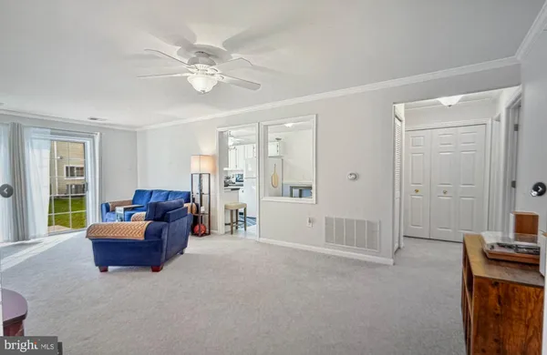 $1,995 | 1130 Huntmaster Terrace Northeast, Unit 102, Leesburg, VA 20176