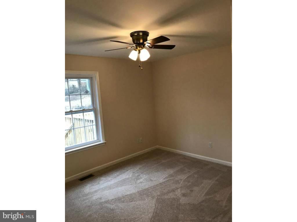 9559 North Laurel Road Laurel, MD 20723 - Photo 11 of 30 Interior (General)