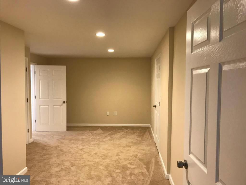 9559 North Laurel Road Laurel, MD 20723 - Photo 18 of 30 Interior (General)