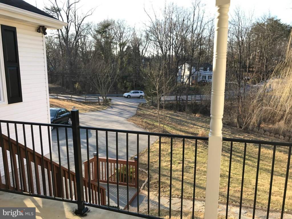 9559 North Laurel Road Laurel, MD 20723 - Photo 29 of 30 Exterior (Front)