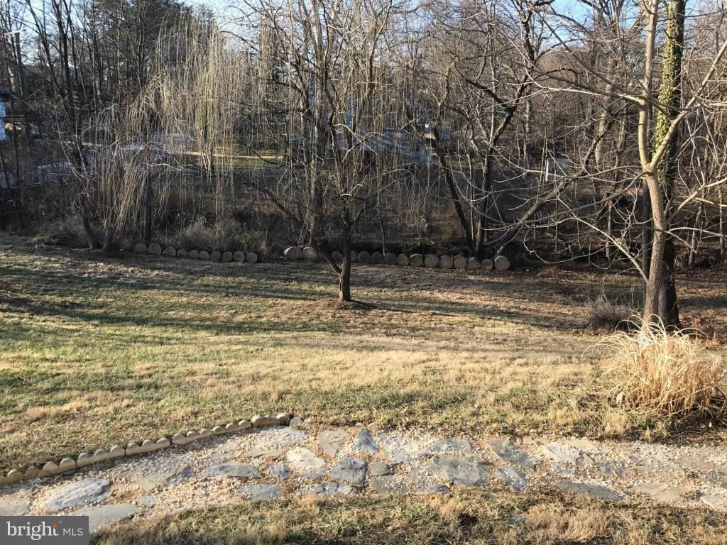 9559 North Laurel Road Laurel, MD 20723 - Photo 30 of 30 Exterior (Rear)